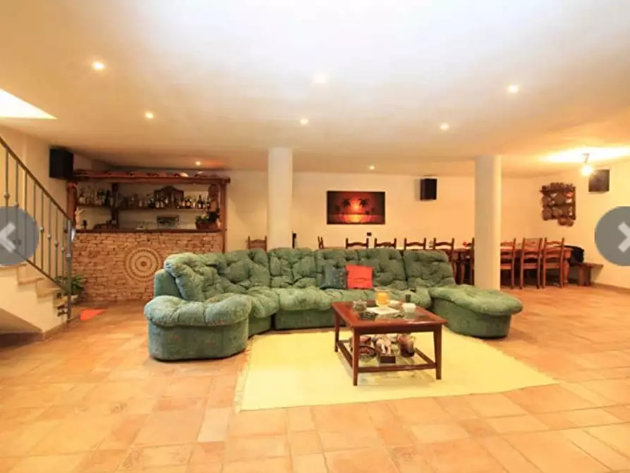 Immagine 35 di Casa indipendente in affitto  a Pietrasanta