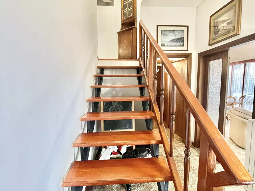 Immagine 9 di Casa indipendente in affitto  a Pietrasanta