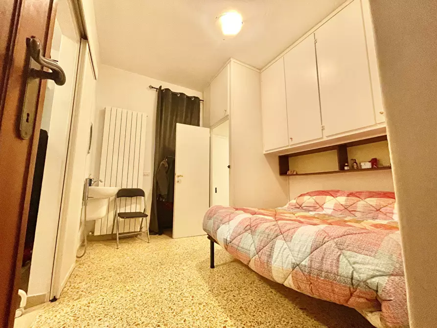 Immagine 25 di Casa indipendente in vendita  a Camaiore