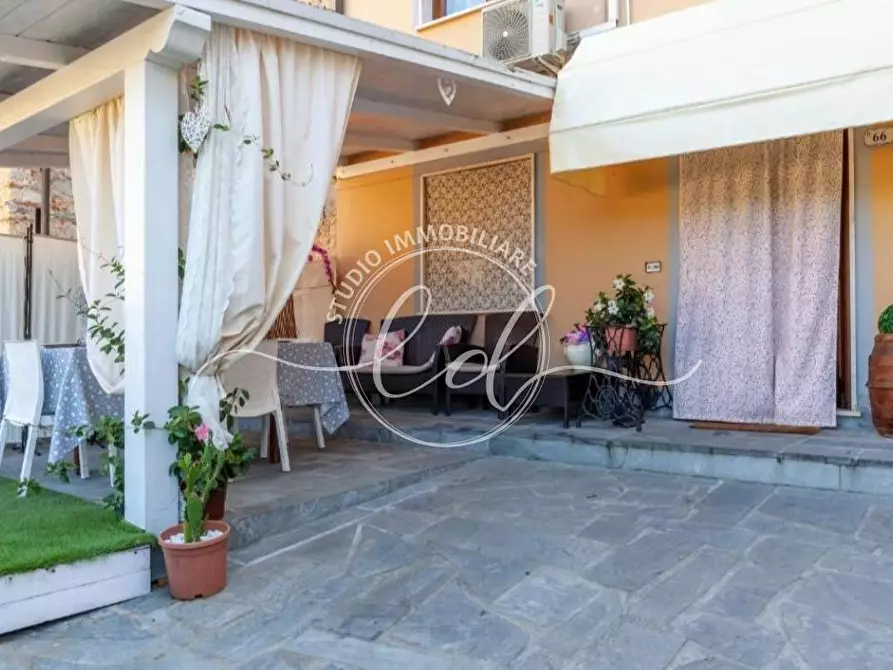 Immagine 7 di Terratetto in vendita  a Camaiore