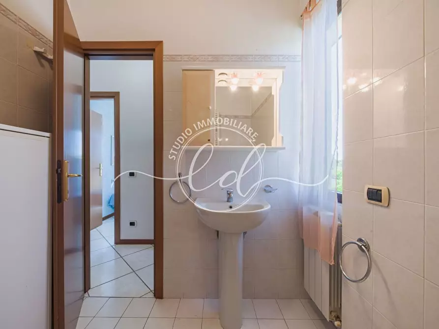 Immagine 15 di Quadrilocale in vendita  a Pietrasanta