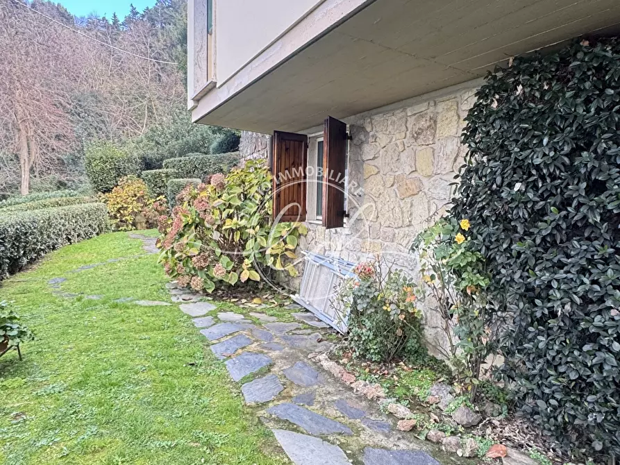 Immagine 116 di Casa indipendente in vendita  a Massarosa