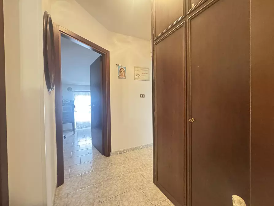 Immagine 36 di Quadrilocale in vendita  a Massa