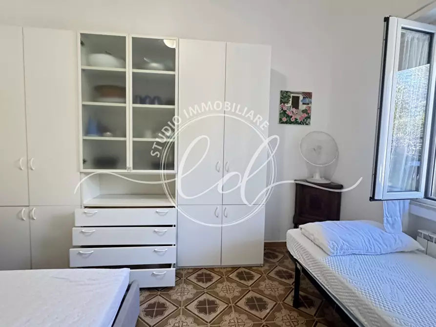 Immagine 18 di Trilocale in vendita  a Pietrasanta