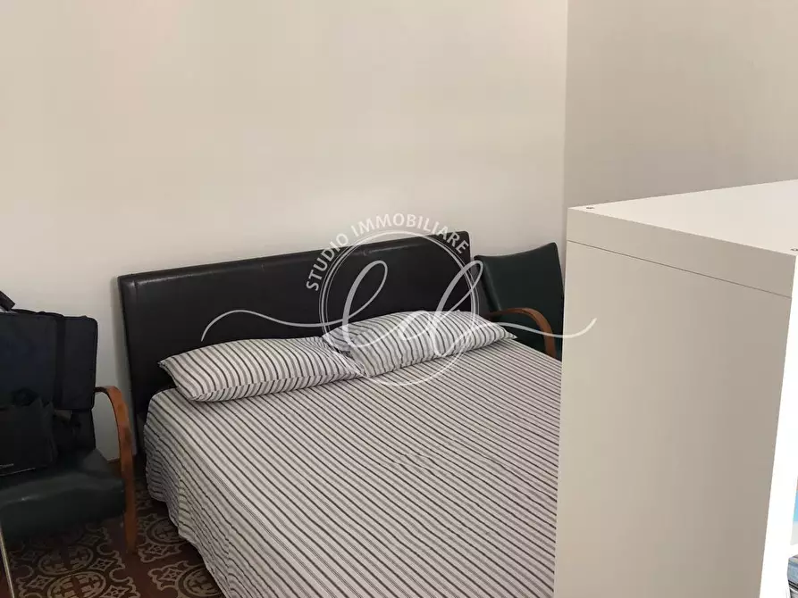 Immagine 5 di Trilocale in affitto  a Pietrasanta