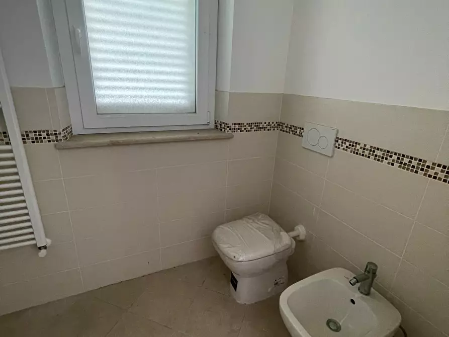 Immagine 58 di Villa in vendita  a Camaiore