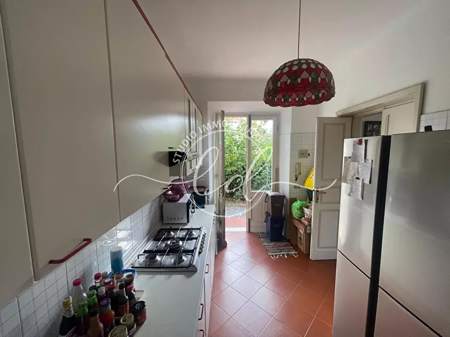 Immagine 22 di Porzione di casa in vendita  a Carrara