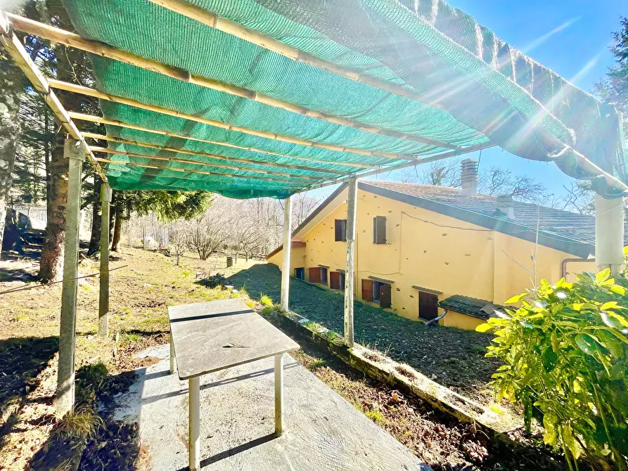 Immagine 61 di Casa bifamiliare in vendita  a Stazzema