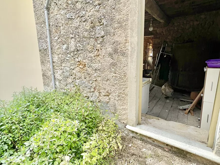 Immagine 29 di Casa indipendente in vendita  a Pietrasanta