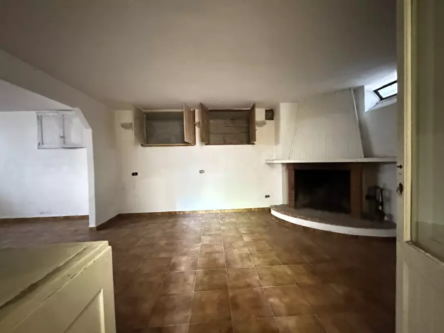 Immagine 40 di Porzione di casa in vendita  a Pietrasanta