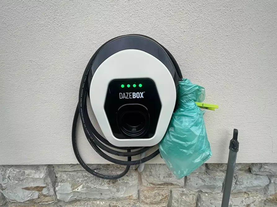 Immagine 47 di Quadrilocale in affitto  a Pietrasanta