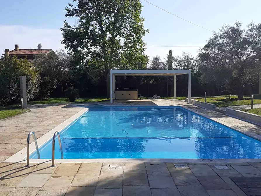 Immagine 22 di Casa indipendente in affitto  a Pietrasanta