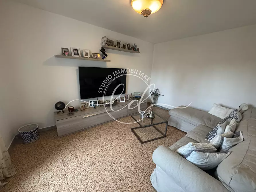 Immagine 24 di Terratetto in vendita  a Seravezza