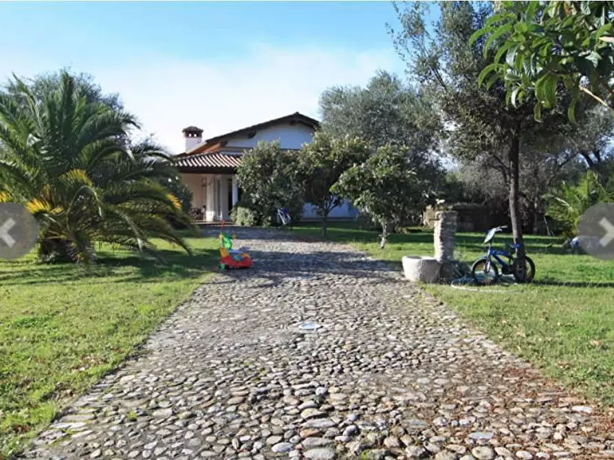 Immagine 57 di Casa indipendente in affitto  a Pietrasanta