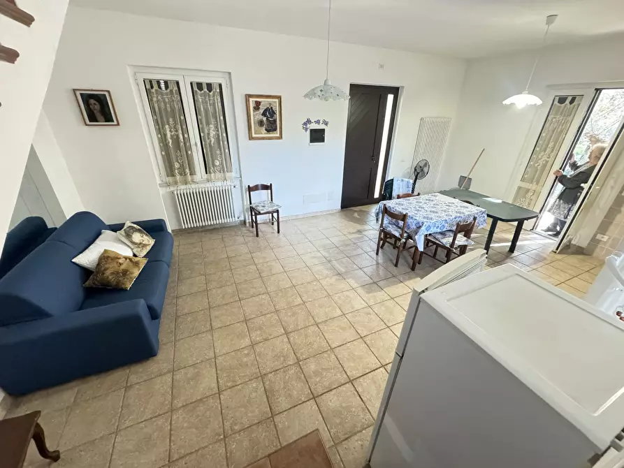 Immagine 12 di Casa indipendente in affitto  a Seravezza