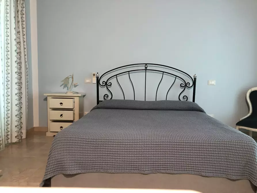 Immagine 16 di Casa indipendente in vendita  a Montignoso