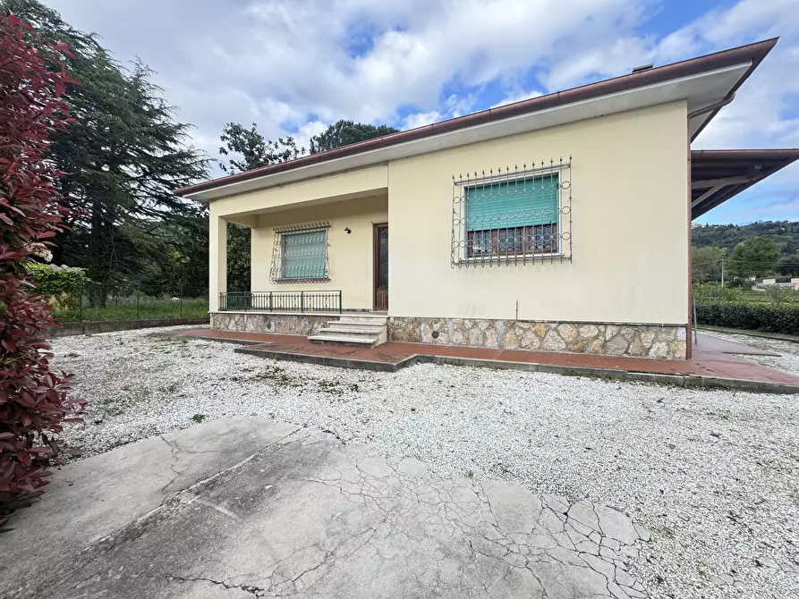 Immagine 58 di Casa indipendente in vendita  a Pietrasanta