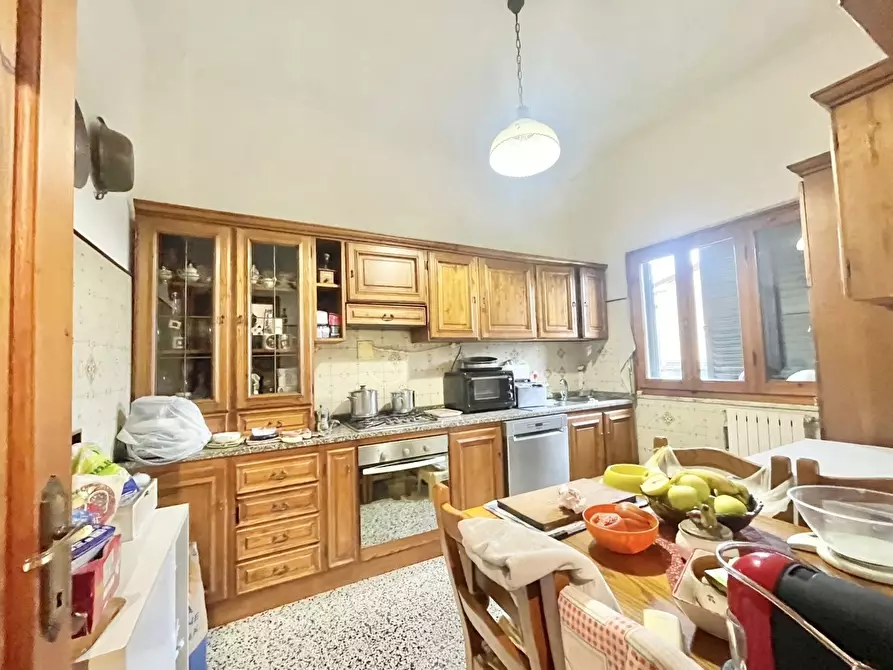 Immagine 6 di Quadrilocale in vendita  a Pietrasanta