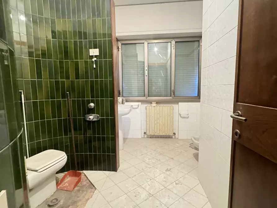 Immagine 53 di Porzione di casa in vendita  a Pietrasanta
