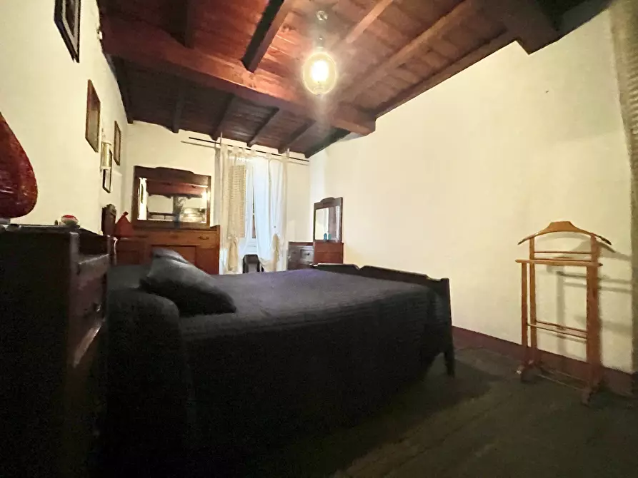 Immagine 22 di Porzione di casa in vendita  a Stazzema