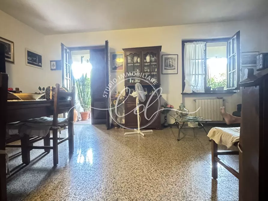 Immagine 7 di Villetta a schiera in vendita  a Seravezza