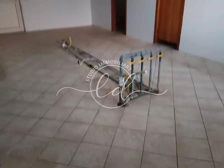 Immagine 4 di Porzione di casa in vendita  a Camaiore