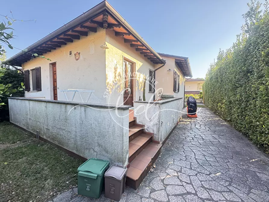 Immagine 41 di Porzione di casa in vendita  a Forte Dei Marmi