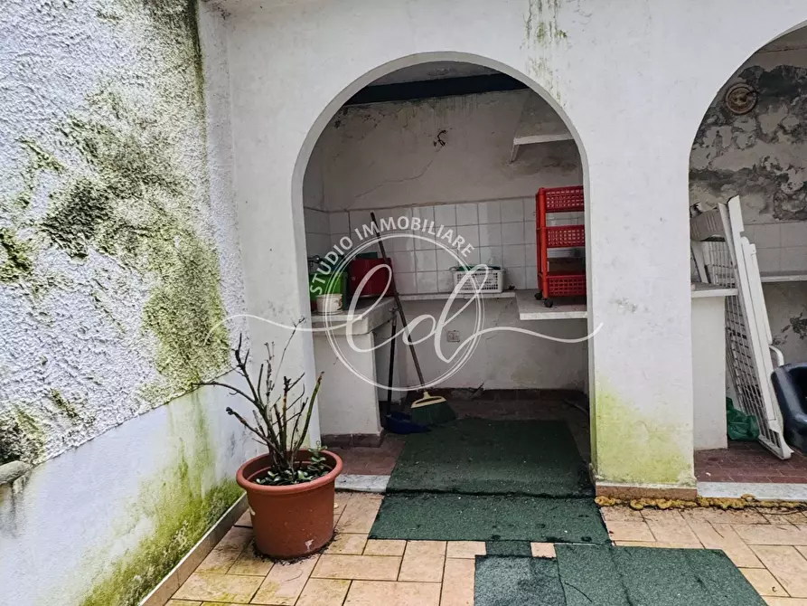 Immagine 17 di Terratetto in vendita  a Seravezza