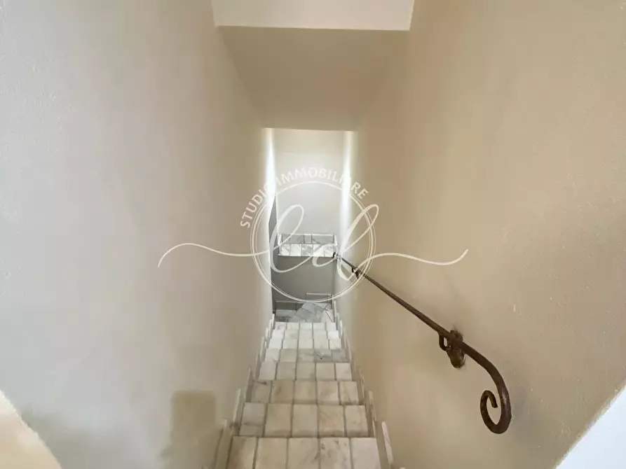 Immagine 15 di Appartamento in affitto  a Pietrasanta