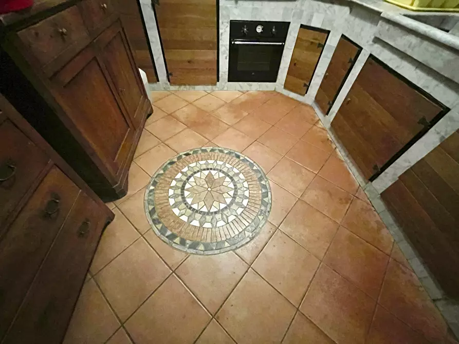 Immagine 41 di Casa indipendente in vendita  a Massarosa