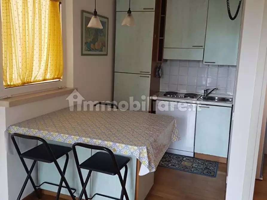 Immagine 5 di Bilocale in vendita  a Pietrasanta