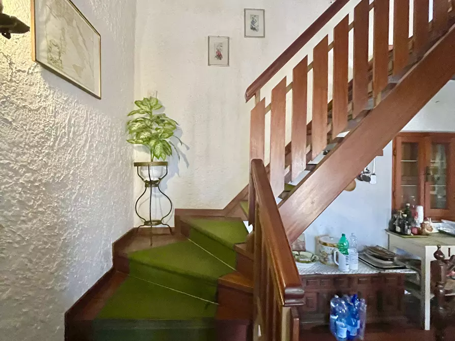 Immagine 43 di Casa bifamiliare in vendita  a Stazzema