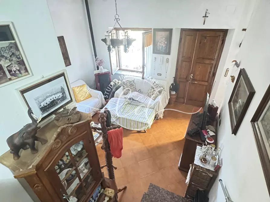 Immagine 24 di Porzione di casa in vendita  a Pietrasanta