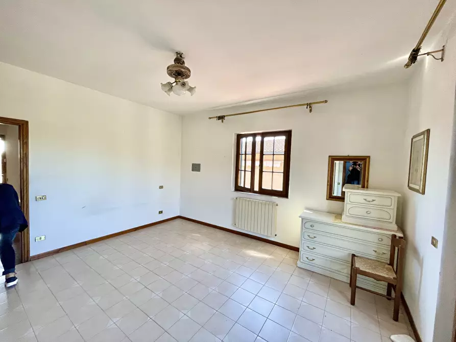 Immagine 17 di Quadrilocale in vendita  a Pietrasanta