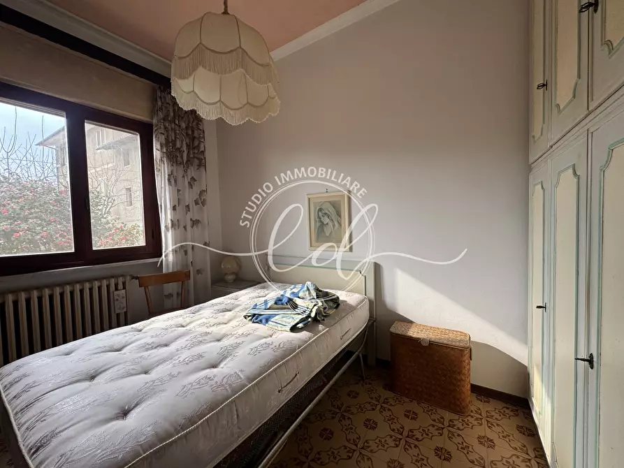 Immagine 25 di Terratetto in vendita  a Camaiore