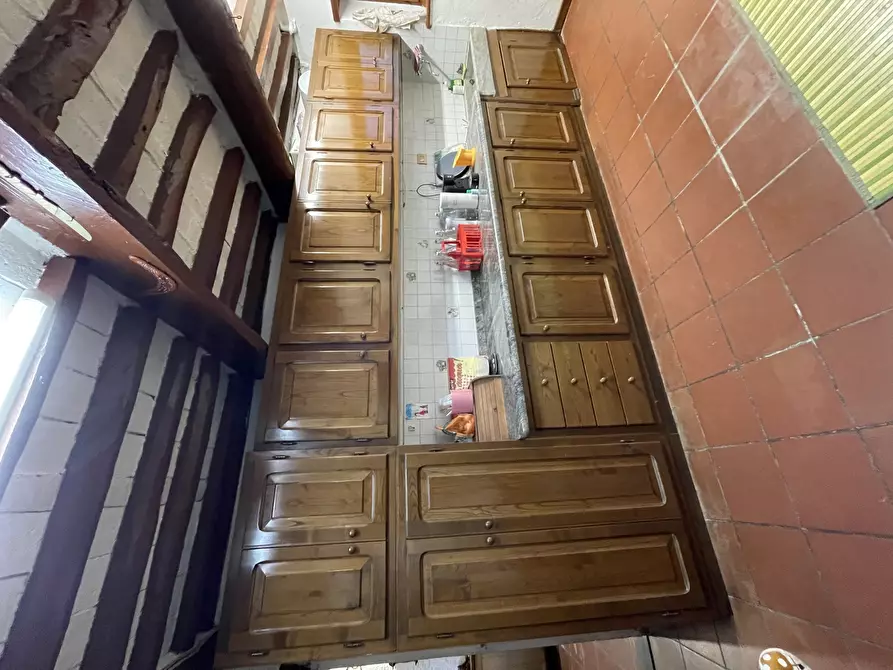 Immagine 44 di Porzione di casa in vendita  a Pietrasanta