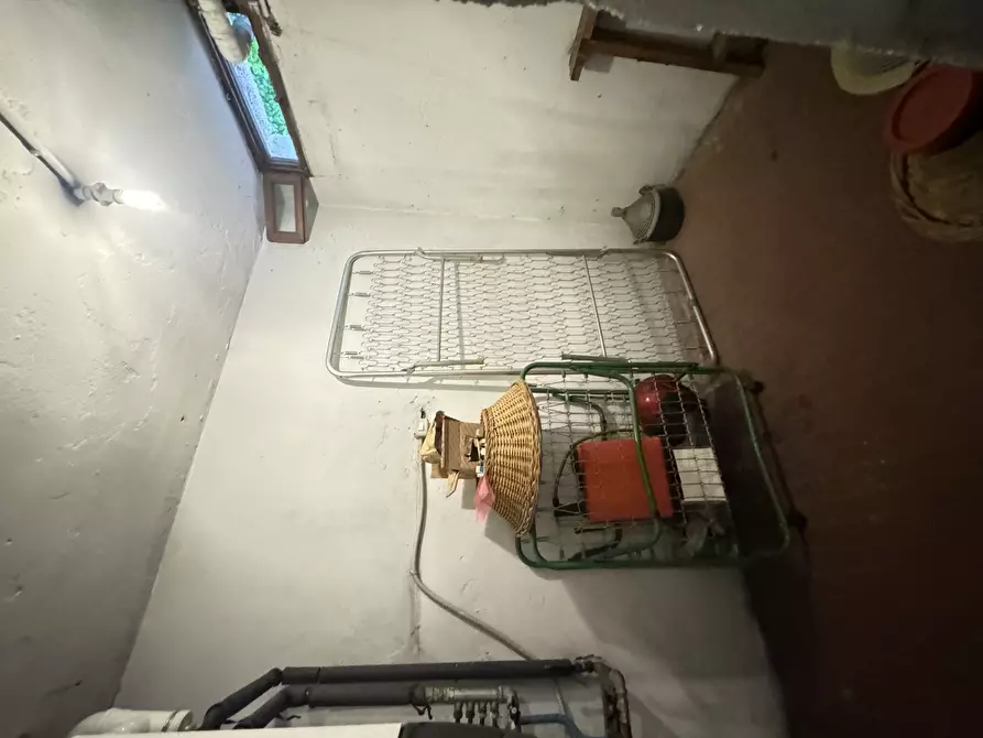 Immagine 69 di Casa indipendente in vendita  a Viareggio