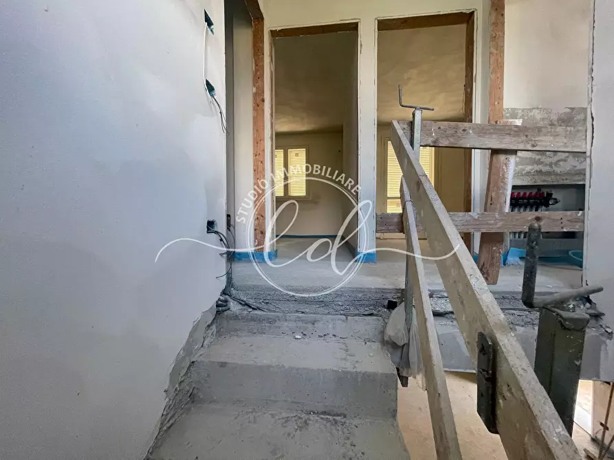 Immagine 24 di Porzione di casa in vendita  a Camaiore