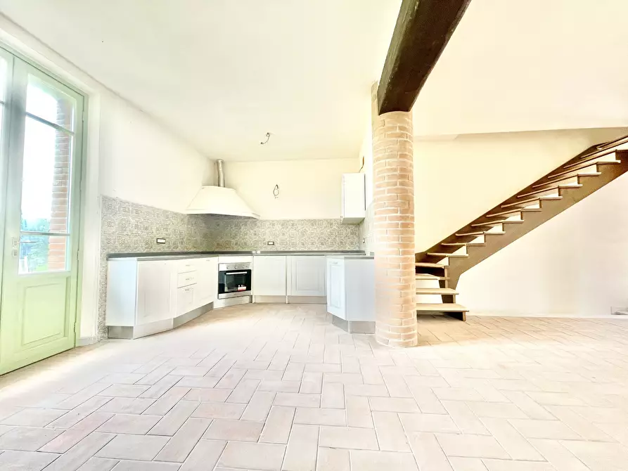 Immagine 15 di Casa indipendente in vendita  a Pietrasanta