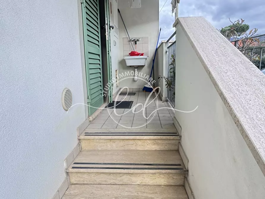 Immagine 5 di Quadrilocale in vendita  a Camaiore
