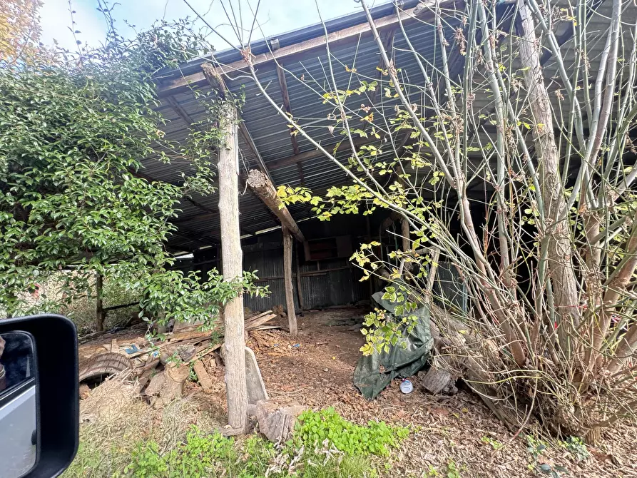 Immagine 63 di Rustico / casale in vendita  a Pietrasanta