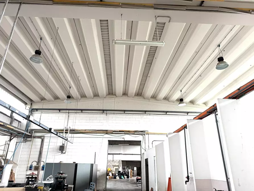 Immagine 13 di Attività artigianale in vendita  in Via ASI 7 15 a Ferentino