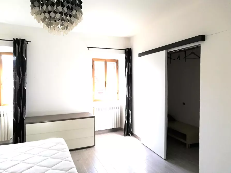 Immagine 11 di Appartamento in vendita  in Via Giuseppe Garibaldi a Segni