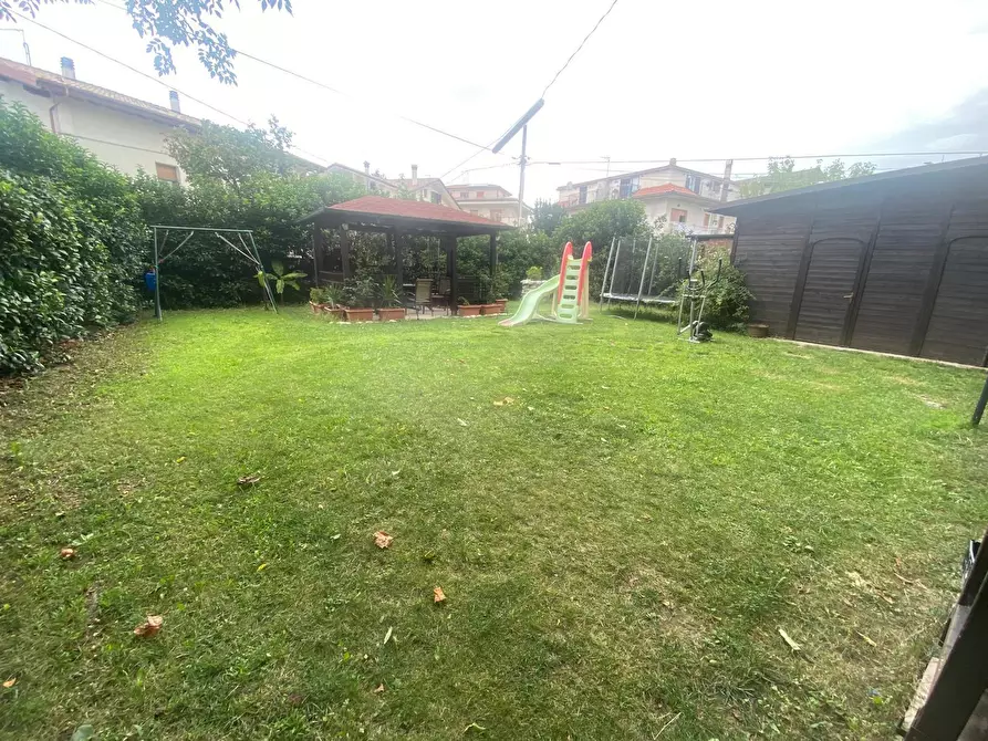 Immagine 22 di Quadrilocale in vendita  in Via Giuseppe Verdi a Manoppello