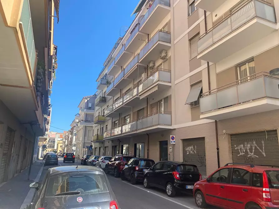 Immagine 1 di Quadrilocale in vendita  in Via Ludovico Ariosto 49 a Pescara