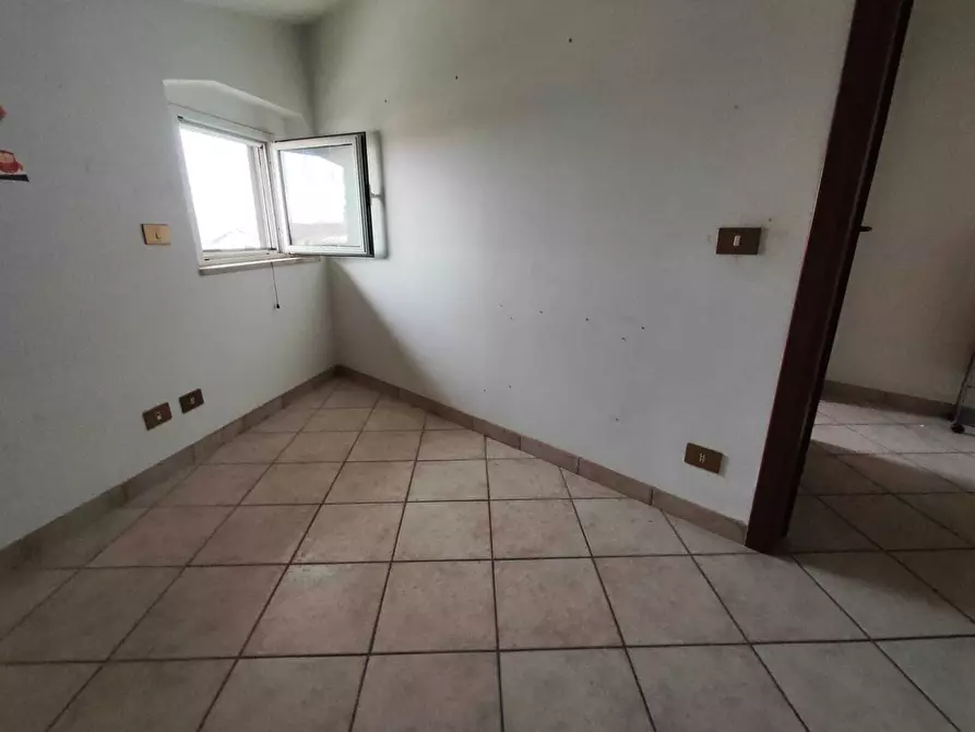 Immagine 13 di Trilocale in vendita  in Via Colle del sole 22 a Guidonia Montecelio