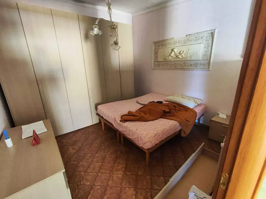 Immagine 12 di Trilocale in vendita  in Via Romagna 19 a Guidonia Montecelio