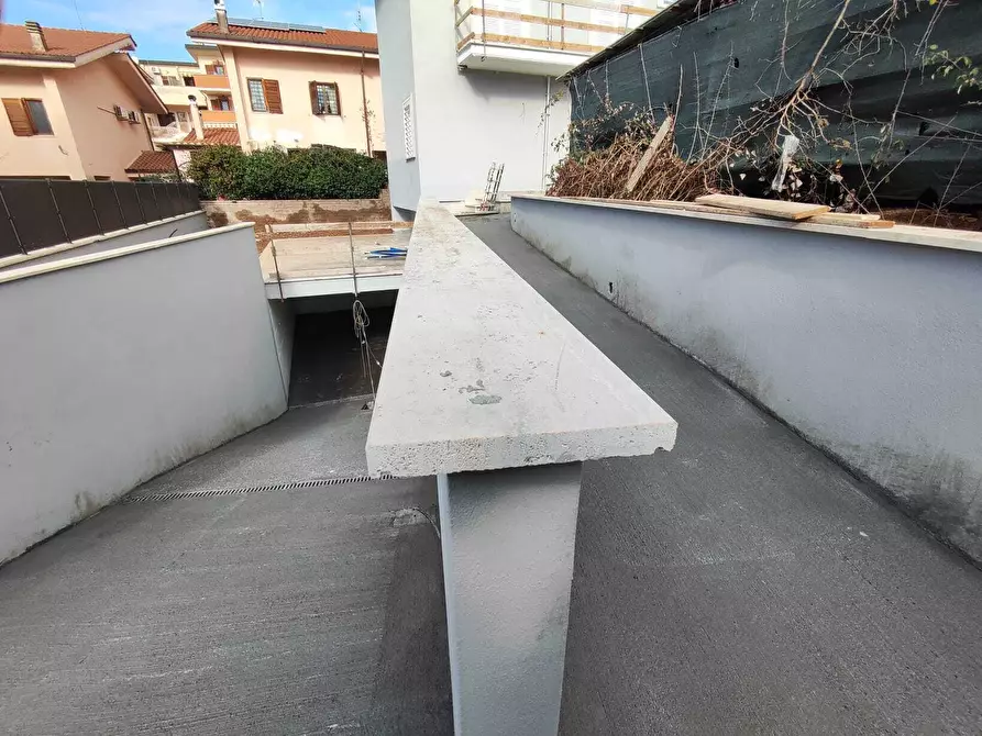 Immagine 4 di Villa in vendita  in Via Colleferro 64 a Guidonia Montecelio