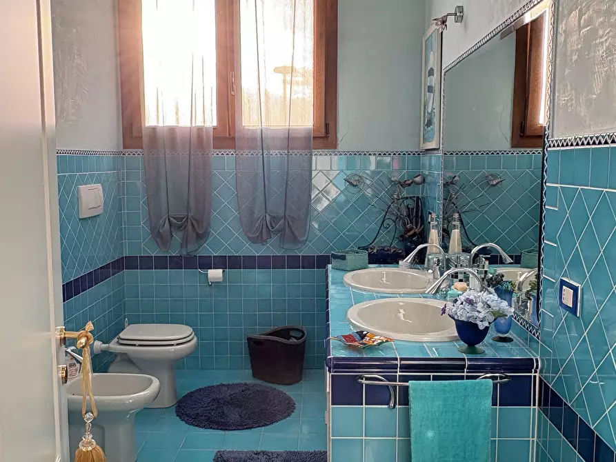 Immagine 7 di Pentalocale in vendita  a Sassari