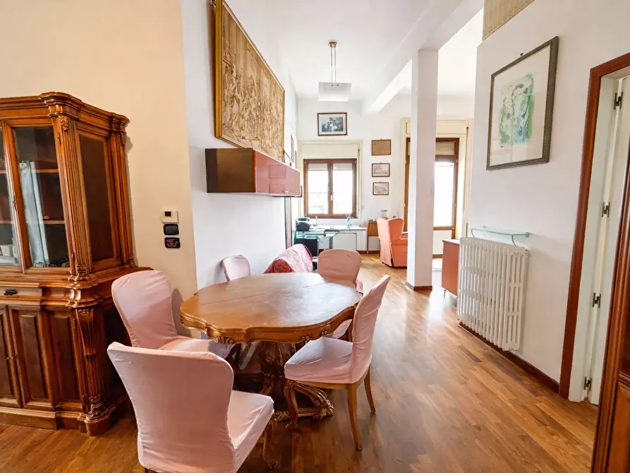 Immagine 6 di Appartamento in vendita  in CORSO GIACOMO MATTEOTTI 45 a Siracusa